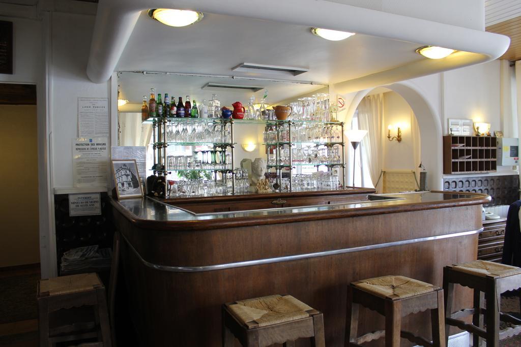 Hotel De La Meuse Charleville-Mézières Εξωτερικό φωτογραφία