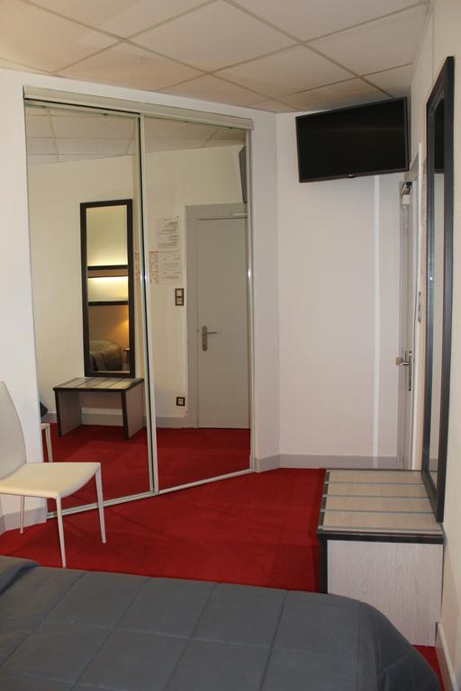 Hotel De La Meuse Charleville-Mézières Εξωτερικό φωτογραφία