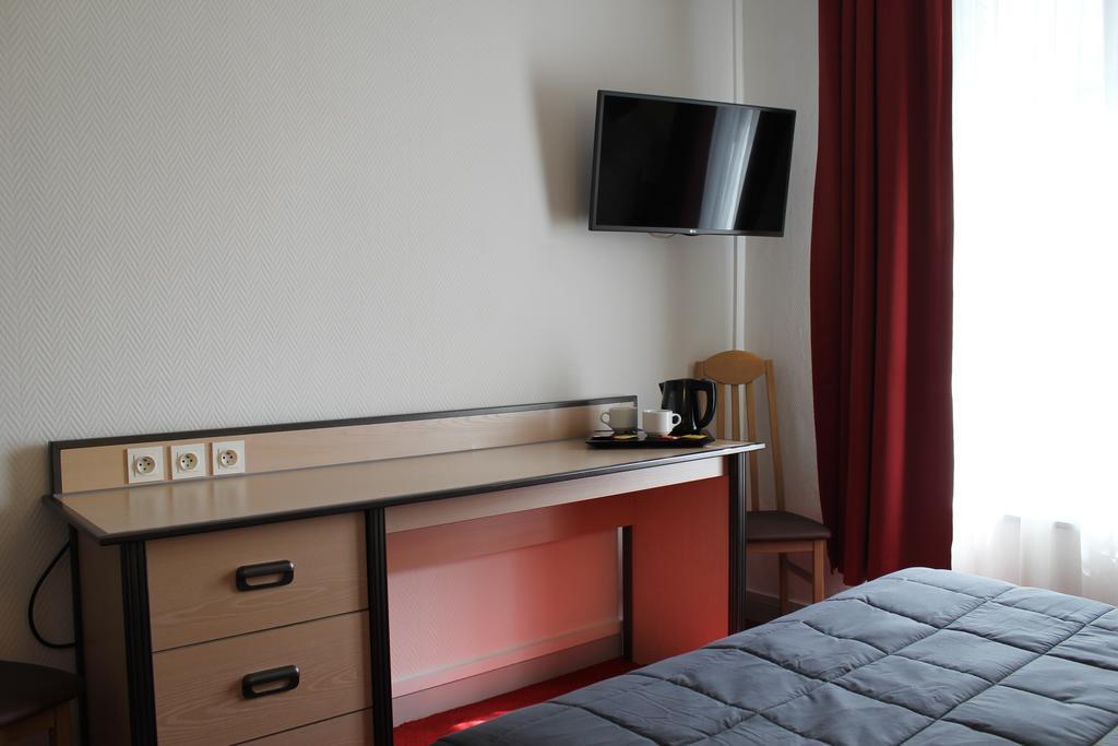 Hotel De La Meuse Charleville-Mézières Εξωτερικό φωτογραφία
