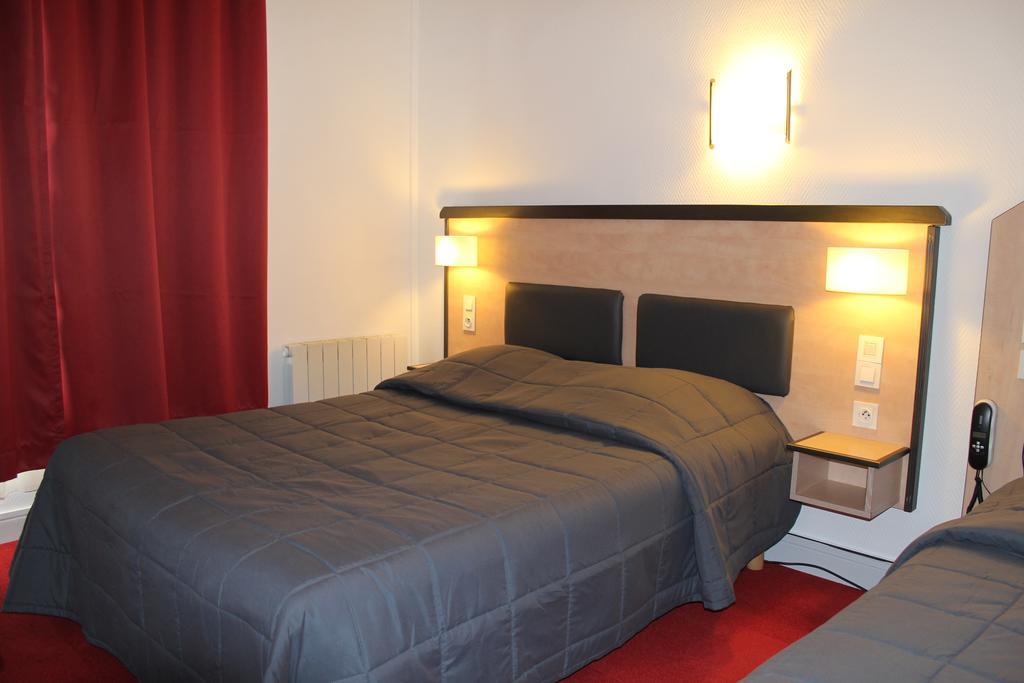 Hotel De La Meuse Charleville-Mézières Εξωτερικό φωτογραφία